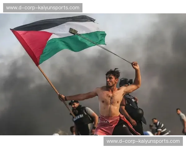 绿茵场上的灵魂共振：当伊拉克遇见巴勒斯坦，一场超越胜负的信仰之战